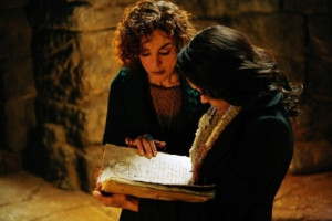"Fool Me Once" - Jasmine Guy as Grams, Katerina Graham as Bonnie in THE VAMPIRE DIARIES on The CW. Photo: Quantrell Colbert/The CW ©2009 The CW Network, LLC. All Rights Reserved.